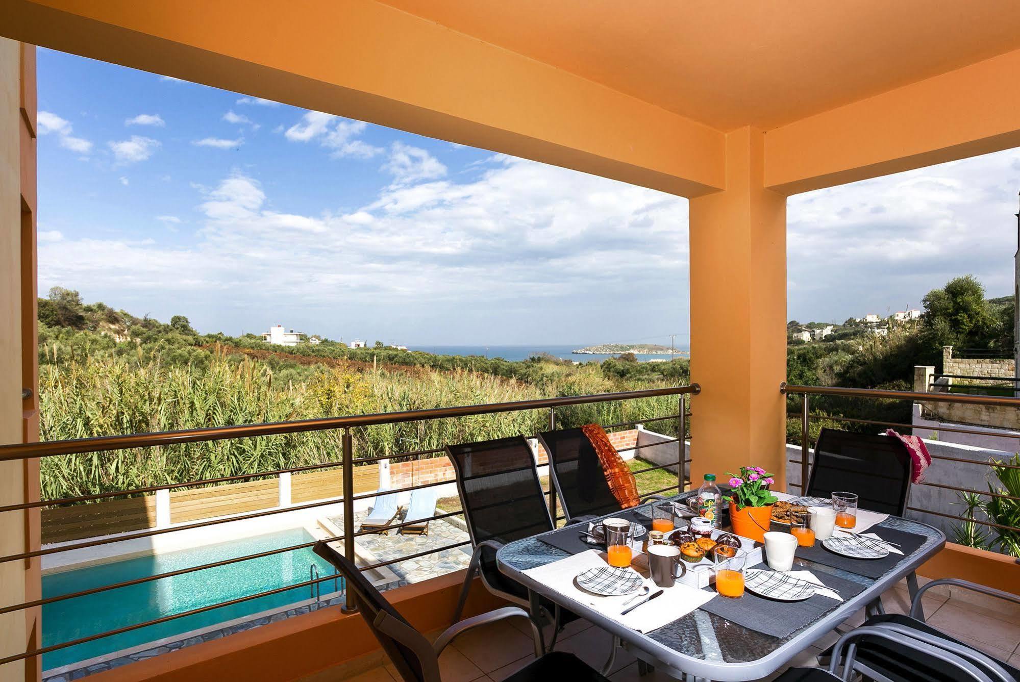 Cyan Icons Villas Tsivaras Экстерьер фото